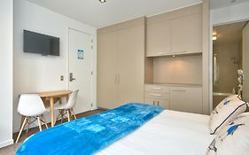 Charlies Queenstown Studio Apt 103B